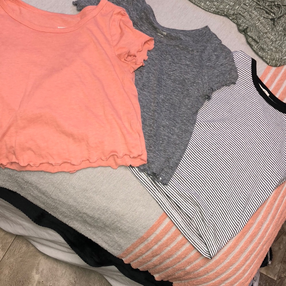 three xs cropped tees